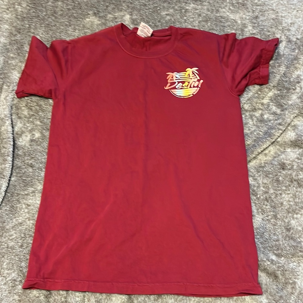 Red Destin Florida size small comfort colors T-shirt